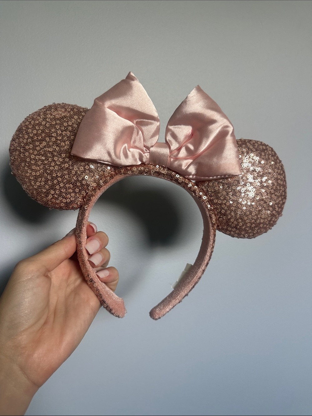 Disney Rose Gold Sequin Minnie Mouse Ears Headband